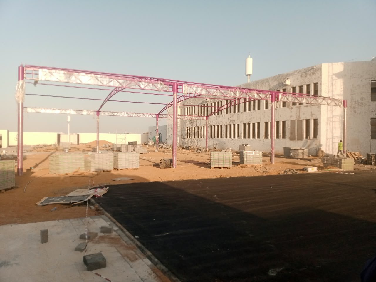 مظلات ساحات مدارس وجامعات